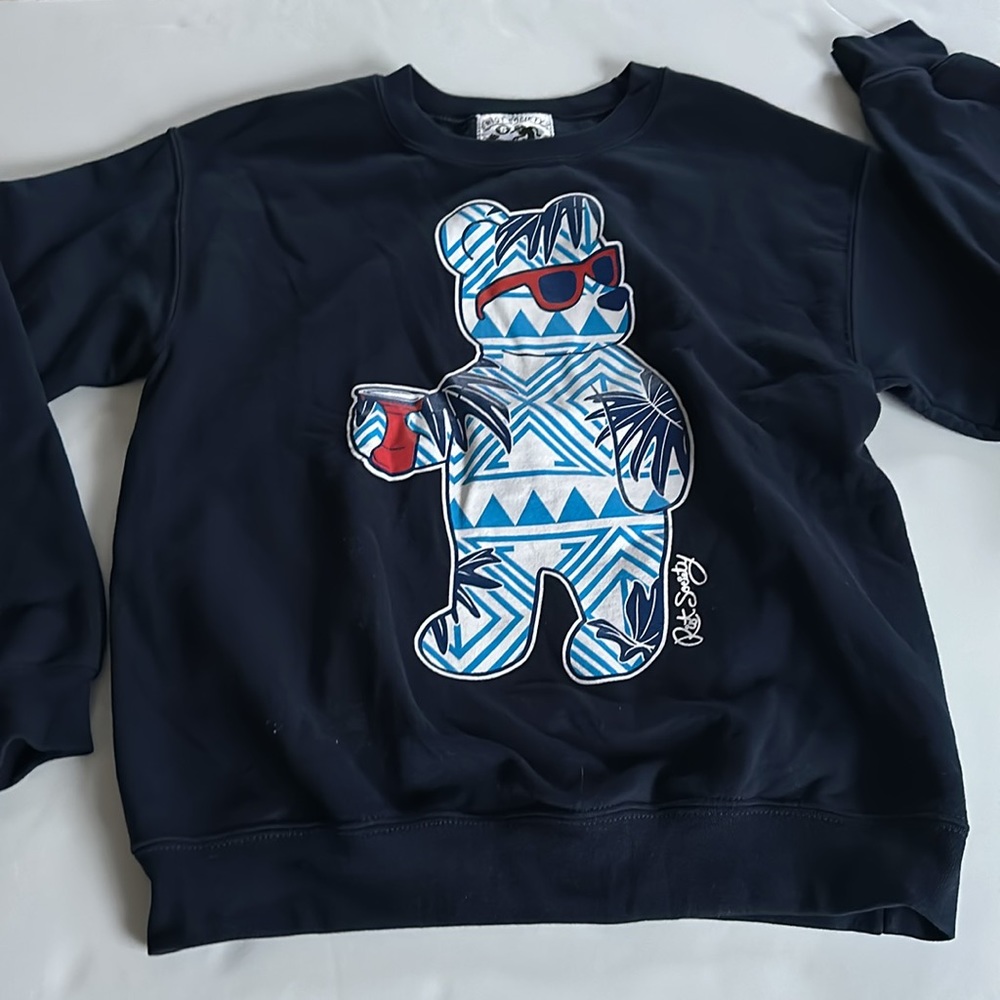 Riot Society Sweatshirt sunglasses solo cup Art Bear pullover top S navy blue
